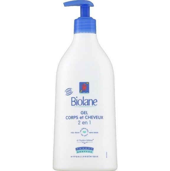 Nettoie en un seul geste la peau fragile et les cheveux fins de bébé. Sa base lavante très douce nettoie, sans dessécher, la peau et les cheveux fins de bébé. Sa texture gel, parfaitement adaptée à une utilisation corps et cheveux, mousse légèrement et ne pique pas les yeux.