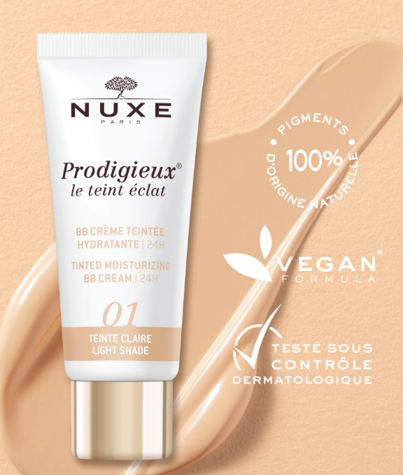 Ce soin perfecteur de teint unifie la peau en un seul geste tout en l'hydratant pendant 24h. Cette BB crème procure un effet bonne mine immédiat pour une peau lissée, douce et lumineuse.  sa texture biomimétique fusionne avec la peau grâce à une association précise de pigments d'origine naturelle, offrant ainsi une couvrance modulable selon l'intensité désirée Non comédogène. Hydratation 24h et longue tenue.