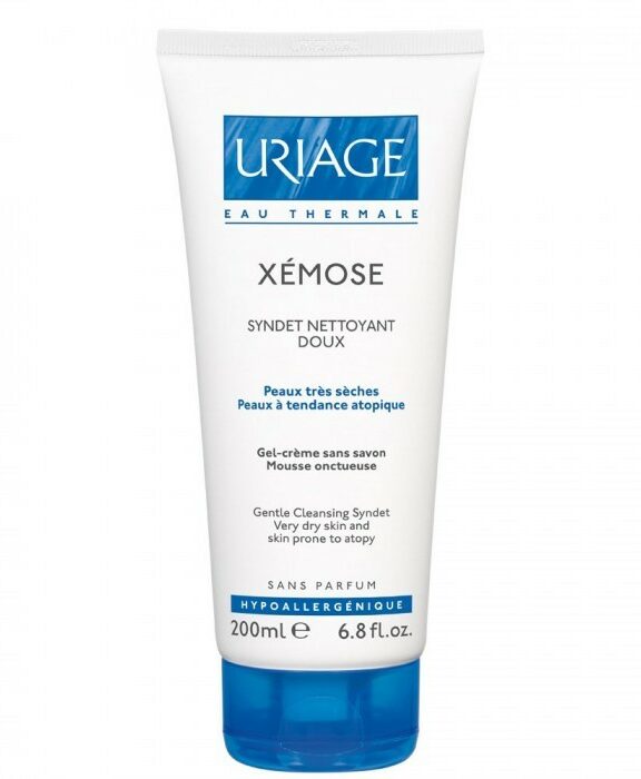 Enrichi en Eau Thermale d'Uriage, ce nettoyant apaise et protège la peau contre les agressions extérieures. Sa texture agréable transforme le moment du nettoyage en un véritable plaisir, laissant la peau souple et confortable. Adapté à un usage quotidien, il élimine les impuretés et les traces de maquillage sans dessécher la peau. Optez pour le URIAGE XEMOSE SYNDET NETTOYANT DOUX et offrez à votre visage un soin respectueux et efficace. Recommandé par les dermatologues, il est idéal pour toute la famille et convient aussi bien aux adultes qu'aux enfants. Faites le choix dun nettoyant qui prend soin de votre peau tout en la nettoyant en douceur.