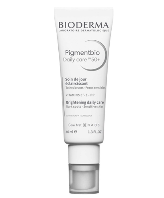 Un double effet sur le soin quotidien anti-taches brunes - Pigmentbio dailycare spf50+ , avec une action corrective et préventive. Réduit les imperfections, unifie le teint et assure une protection solaire maximale grâce à ses filtres anti-UVA et UVB.