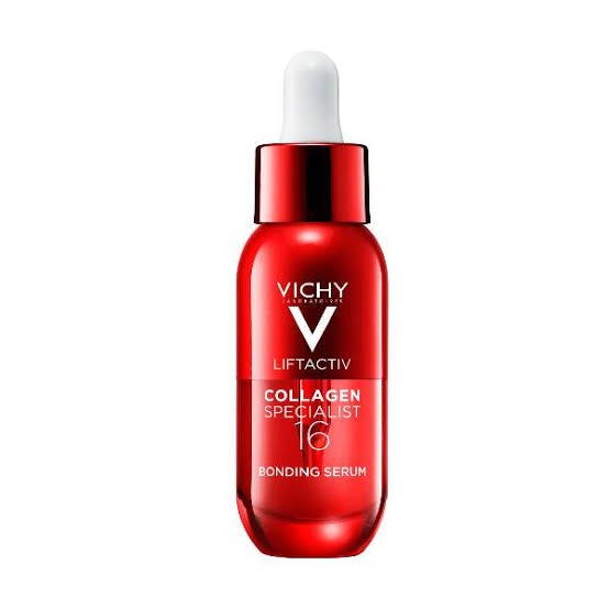 Vichy LiftActiv Sérum Collagen Specialist 16 Bonding 30 ml est un produit qui booste et lie les collagènes entre eux, en corrigeant des signes de l’âge. Grâce à sa composition avancée, ce soin agit en profondeur pour corriger les signes du vieillissement cutané et préserver la jeunesse de votre peau. Il stimule la production de collagène et le renforce, aidant ainsi à atténuer 16 signes visibles de l’âge tels que les rides, ridules, la fermeté, le rebond, le relâchement, le grain de peau et d’autres signes. Sa formule hypoallergénique est spécialement conçue pour convenir aux peaux sensibles. Jour après jour, la peau devient plus lisse, plus douce, plus lumineuse, plus tonique et visiblement plus ferme, pour un teint éclatant de vitalité. Testé sous contrôle dermatologique et hypoallergénique.