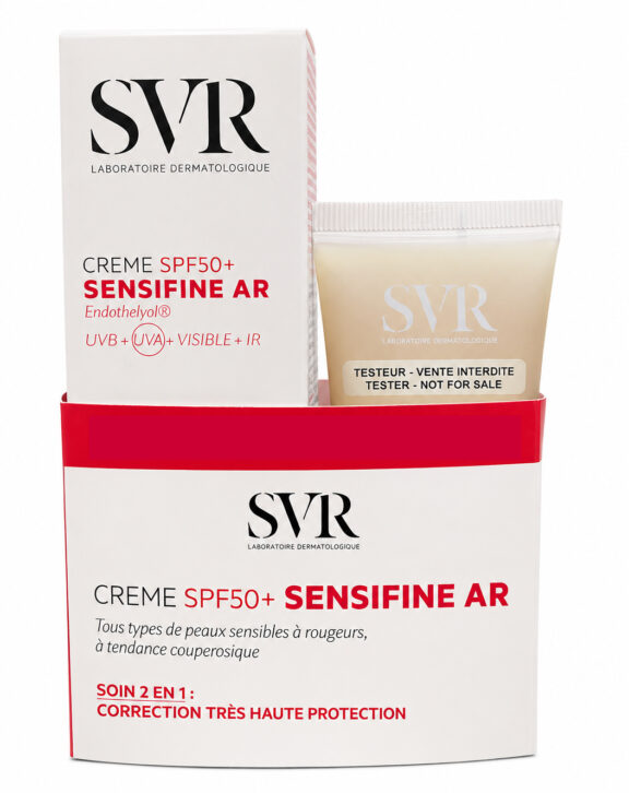 SVR Sensifine AR Cream SPF50 50ml est un écran solaire pour le visage spécialement indiqué pour les peaux sensibles qui présentent fréquemment des rougeurs permanentes ou temporaires et/ou de petits capillaires visibles. Cette crème possède une très haute protection qui protège la peau contre les rayons UVB et UVA, qui sont nocifs pour la peau et provoquent un vieillissement cellulaire prématuré.