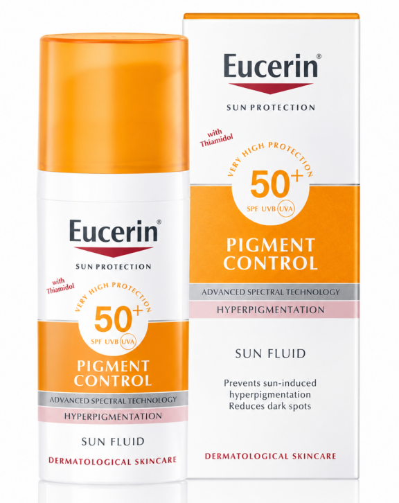 Eucerin Pigment Control Fluid SPF 50 est un soin solaire innovant qui offre une protection optimale contre les UV tout en combattant les taches pigmentaires. Sa formule légère et non grasse hydrate la peau, la laissant radieuse et uniforme. Idéal pour un usage quotidien, ce fluide est votre allié contre les imperfections.