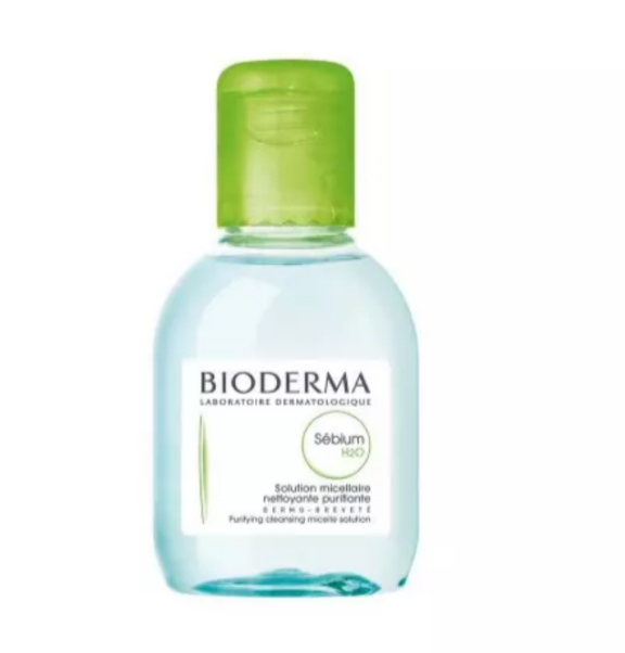 Bioderma Sébium H2O Eau Micellaire Démaquillante Nettoyante L’eau micellaire dermatologique nettoie, démaquille et purifie sans assécher la peau. BÉNÉFICES Nettoie et démaquille en douceur sans assécher. Purifie la peau. Élimine l'excès de sébum