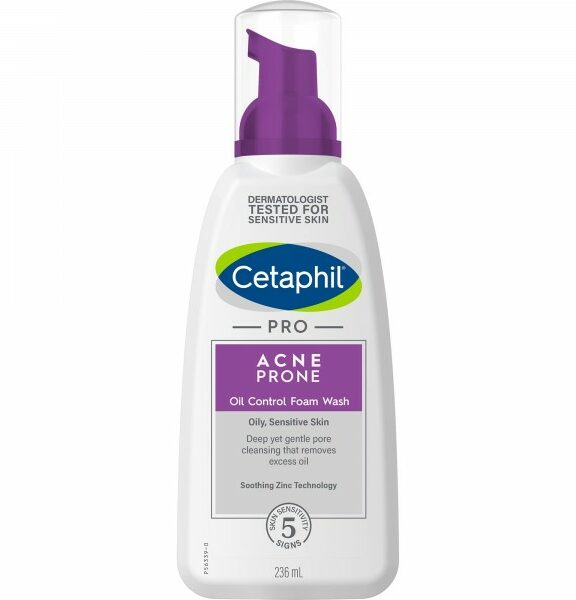 CETAPHIL Dermacontrol Mousse nettoyante créé spécialement pour nettoyer les peaux à tendance acnéique pour éliminer efficacement les imperfection et l'excès de sébum,hypoallergénique, non comédogène.