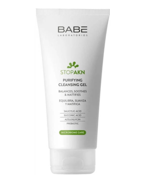 Babe Stop Akn Gel Nettoyant Purifiant 200ml, le gel purifiant idéal pour un nettoyage visage efficace. Formulé pour les peaux sujettes à l'acné, ce soin anti-acné élimine impuretés et excès de sébum. Disponible sur PharmaShop, il est votre allié pour une peau nette et saine.